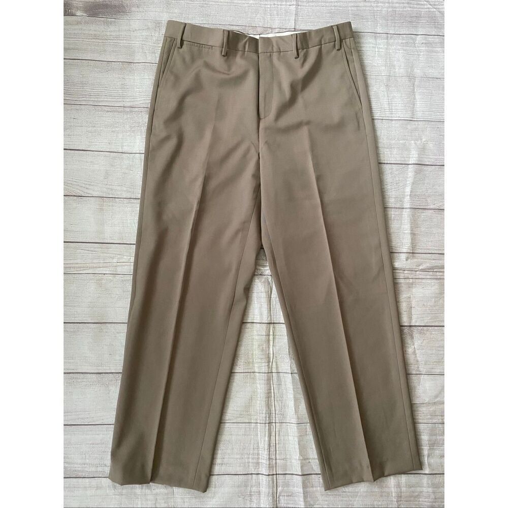 Eddie Bauer men 38T flat front chino pants tan